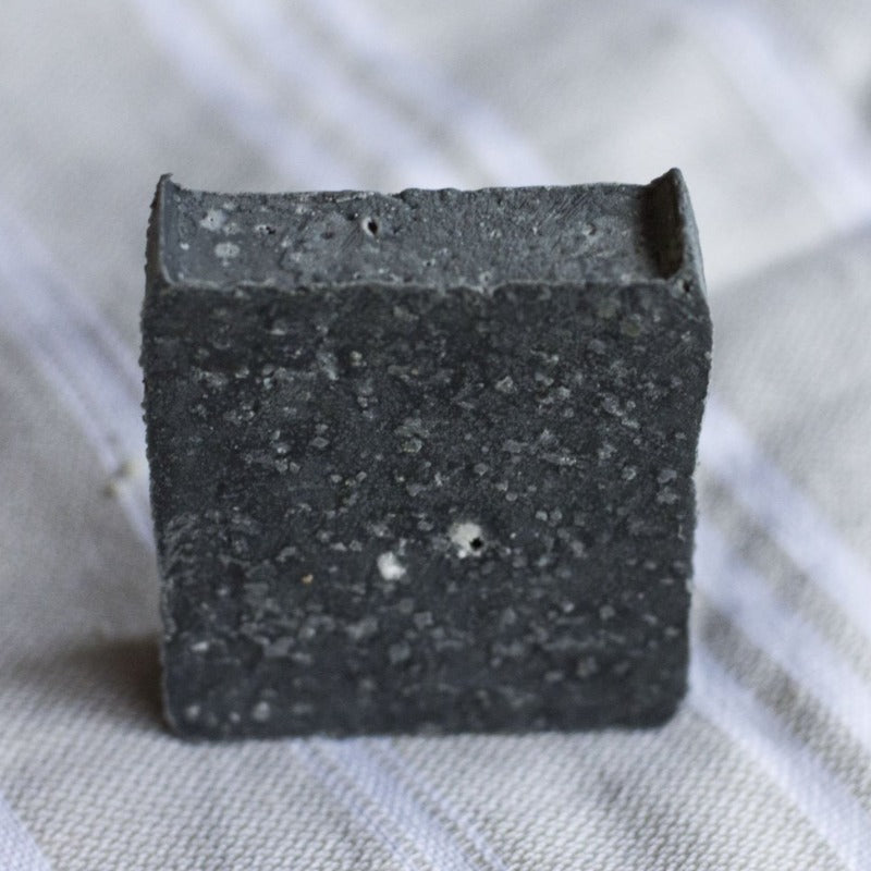 Onyx Detoxifying Charcoal Cleansing Bar