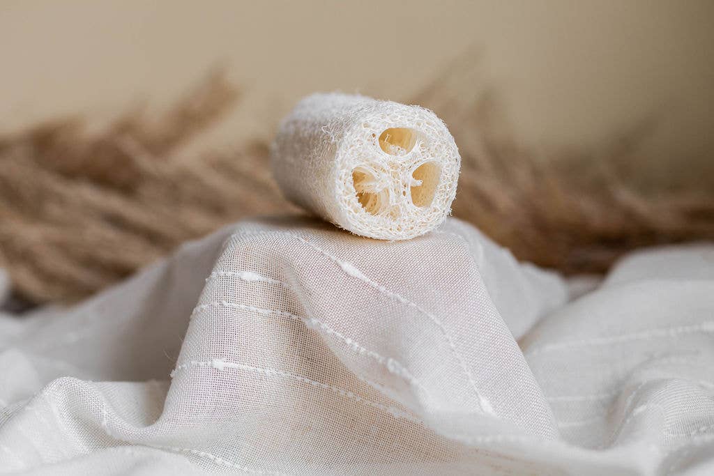 Natural Loofah Sponge – Exfoliating & Plastic-Free