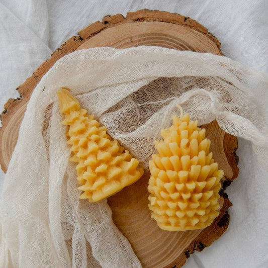 Festive Beeswax Candles - Sustainable Candles
