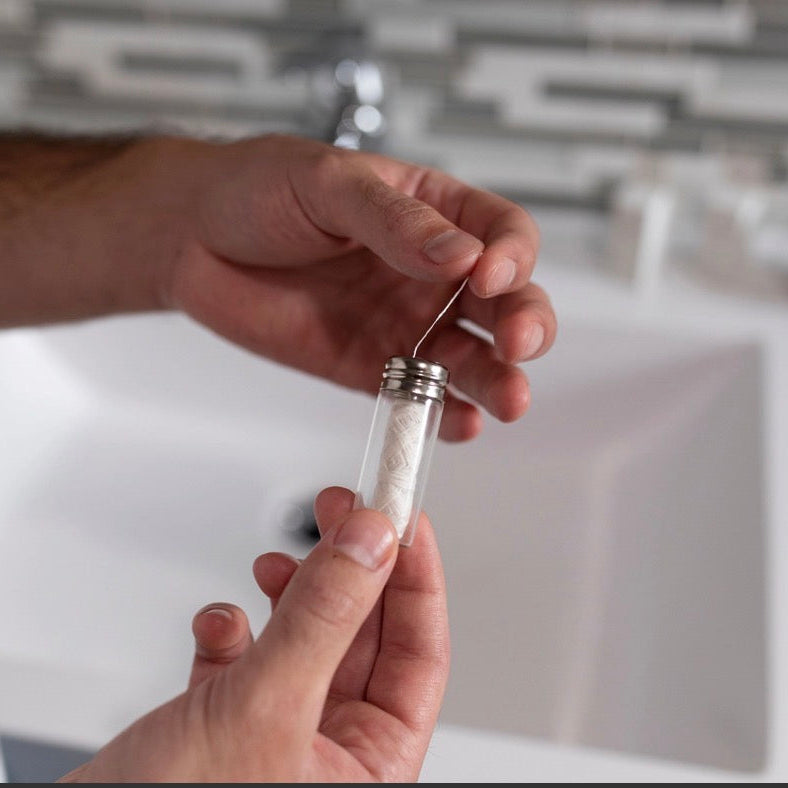 Silk Dental Floss – Refillable & Biodegradable
