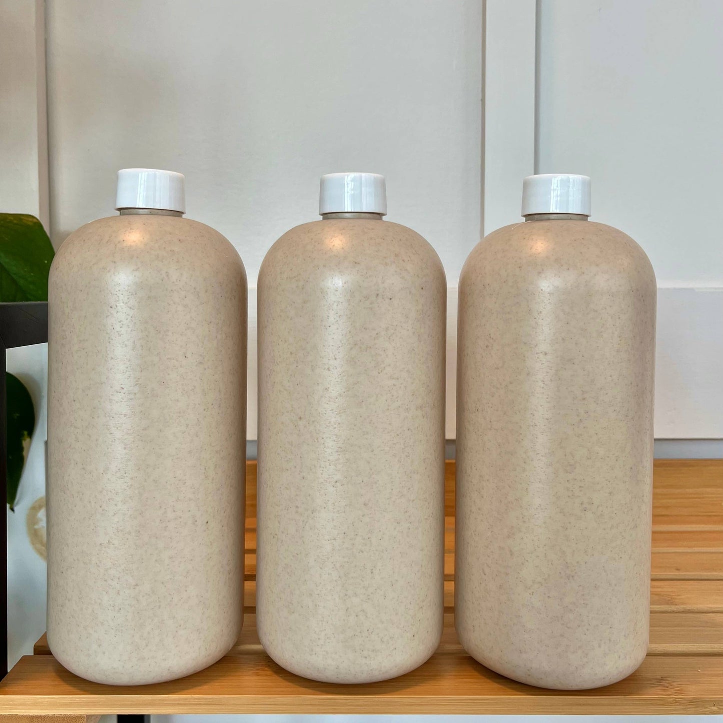 Eco-Friendly Wheat Straw Bottle with Screw Cap - 33oz