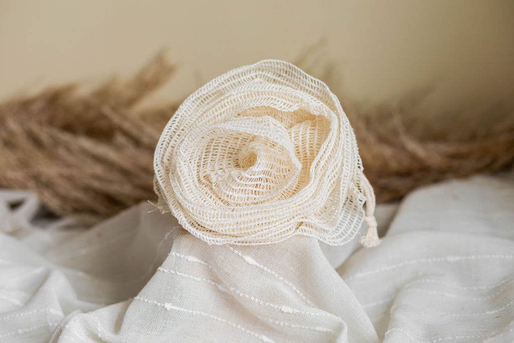 Natural Mesh Bath Pouf – Plant-Based Ramie Loofah