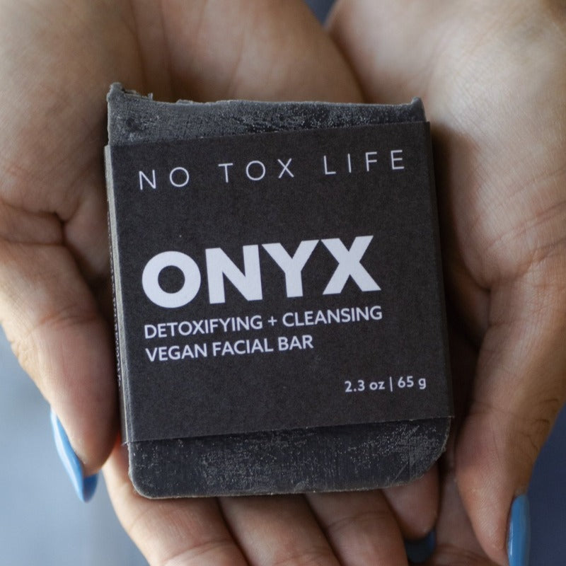 Onyx Detoxifying Charcoal Cleansing Bar